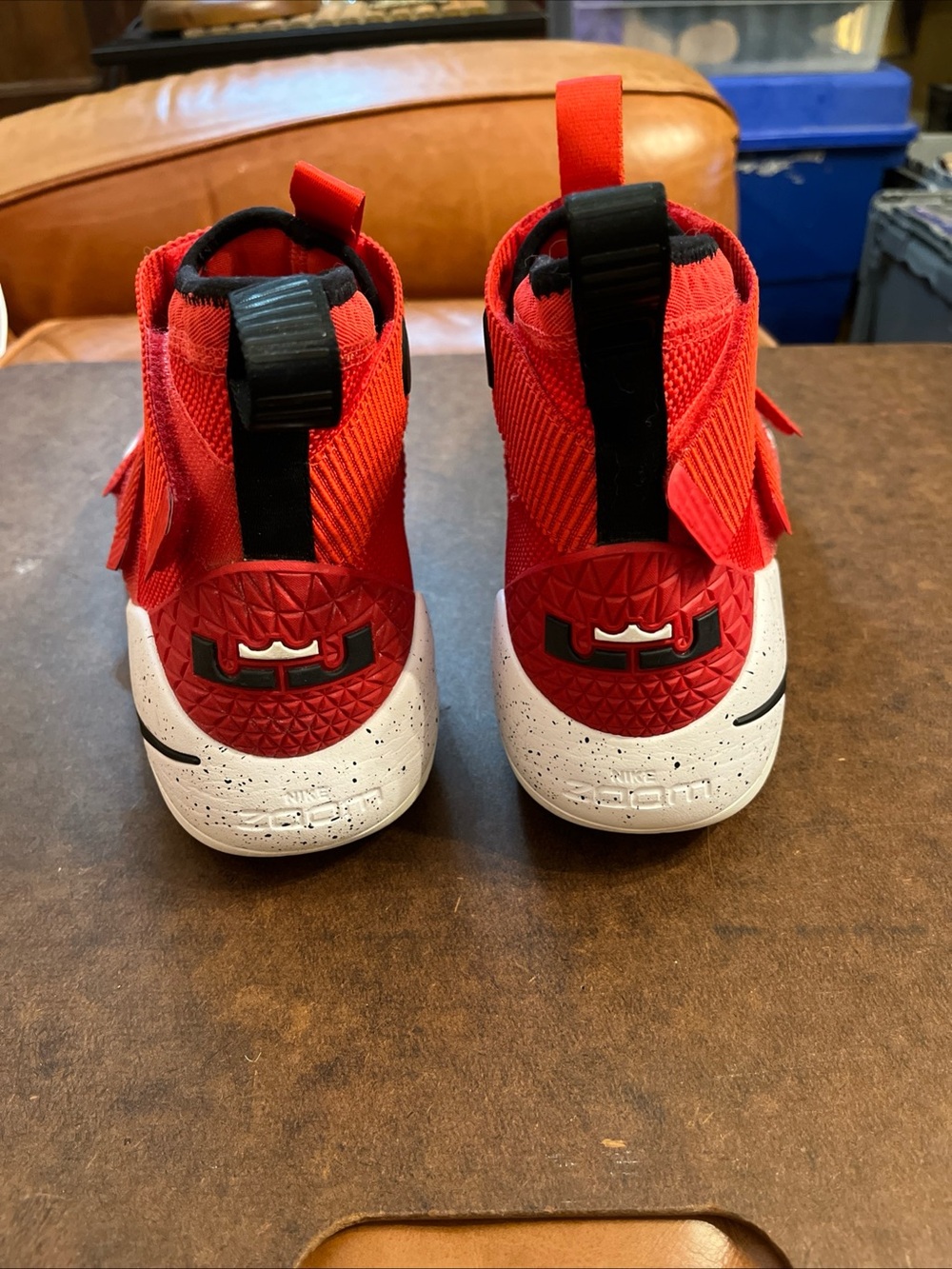 Nike LeBron Soldier 11 ' Red Basketball Shoes Men’s Sz 14